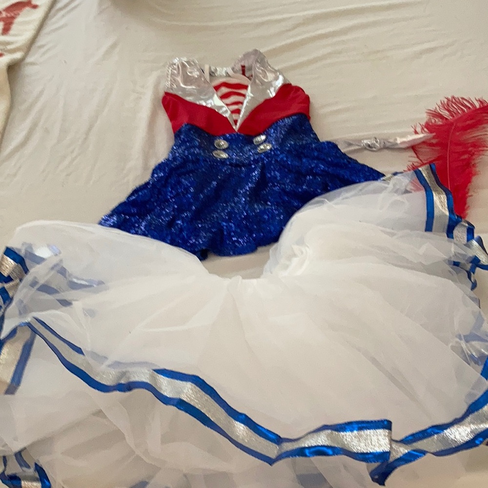 Costume